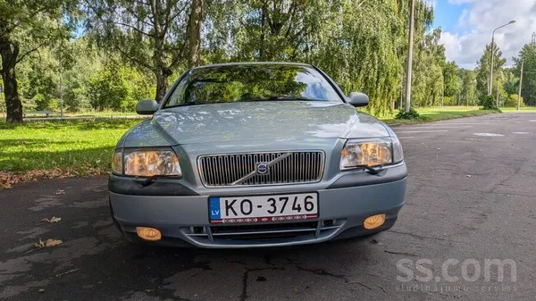 Volvo Labs un nenobraukts skandināvu limuzīns. 