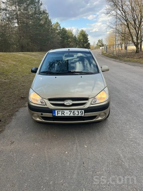 Pārdodu 2005. gada Hyundai Getz ar 1.4i benzīna dzinēju. 
Nobraukums 231458