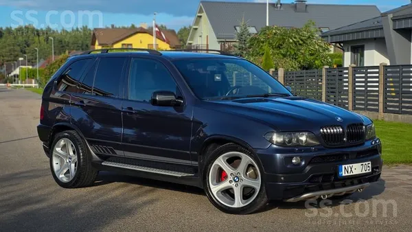 BMW Продается живой и редкий по оснащению BMW X5 (E53)