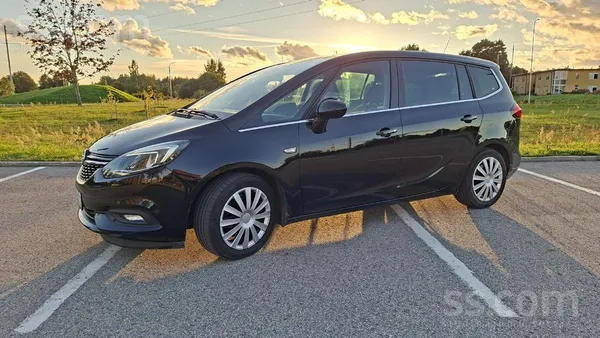 Opel Zafira - 1