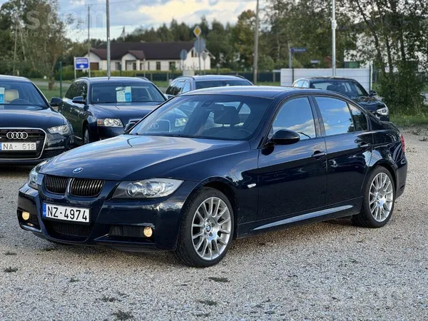 BMW BMW 320si. 