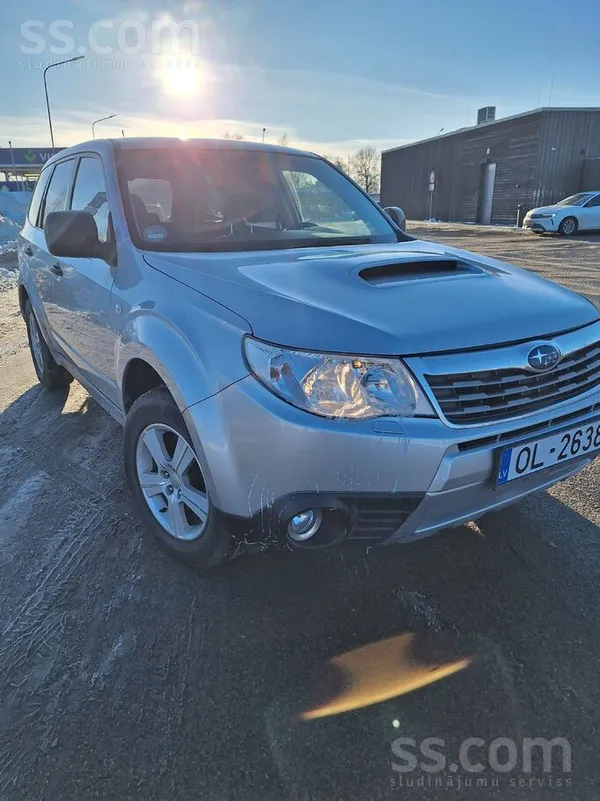 Subaru Subaru Forester 2011 4x4 semetrical laba tehniska 