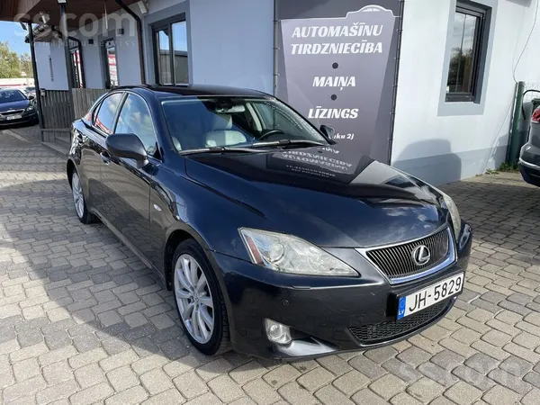 2007 Lexus IS 220 2.2 Dīzeļdegviela 130kw/177zs Manuāla ātrumkārba. 
Jauna