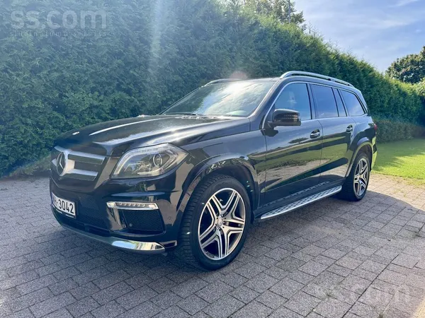 Lieliskā tehniskā un vizuālā stāvoklī, Amg pakete, viena no pilnakajām kompl