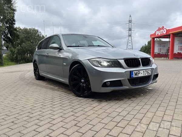 BMW 330 - 1