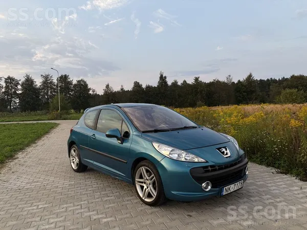 Tirgoju Peugeot 207 1.6hdi 80kw 110hp. Jaudīgākais savā klasē. 
Tehniski la