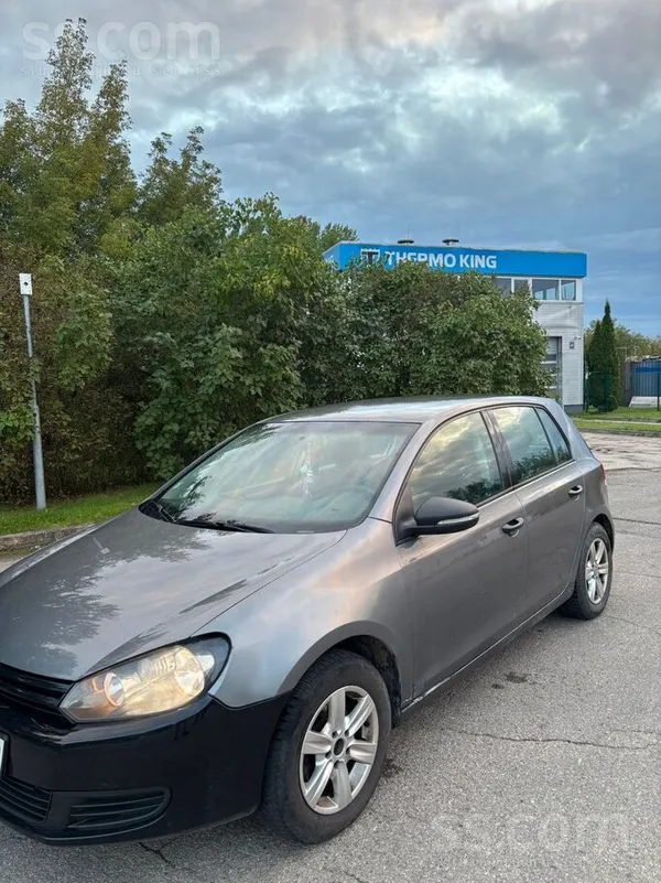 Volkswagen Golf 6 - 1