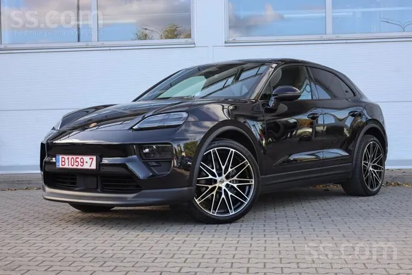 Porsche Macan 4 300kW Garantija

- Pieejams Ekii valsts atbalsts
- Matrix