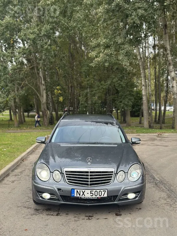 Pārdodu Mercedes w211 320 dīzeļdegvielu, auto labā tehniskā stāvoklī, pirms