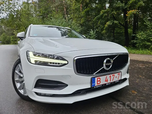 Volvo V90 2019, 2.0D dīzelis, Automāts, Universāls, Balts — Latvijā