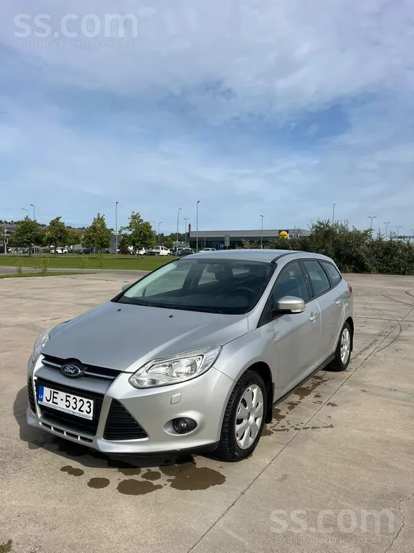 Ford Focus - 1