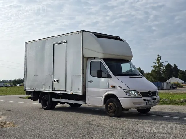 Mercedes Pardod Mercedes-Benz Sprinter 411Cdi, Pilna masa 3