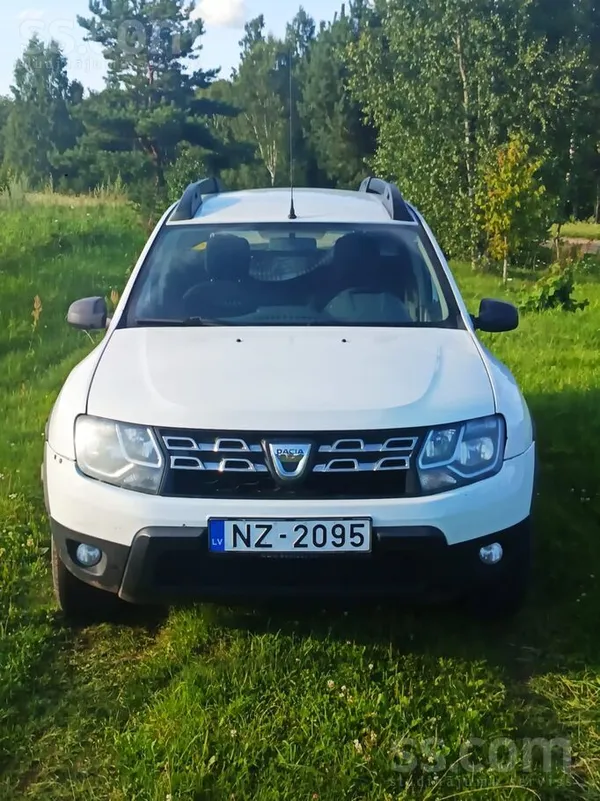 Pārdodu Dacia Duster 4x4 2014.gada, dīzelis, nobraukums 240414 km, tehniskā