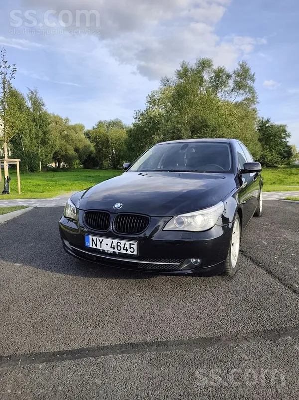 BMW 520 - 1