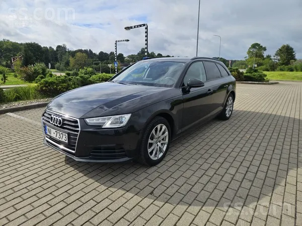 Audi Īpašnieks pārdod Audi A4, ar oriģinālo nobraukumu.
