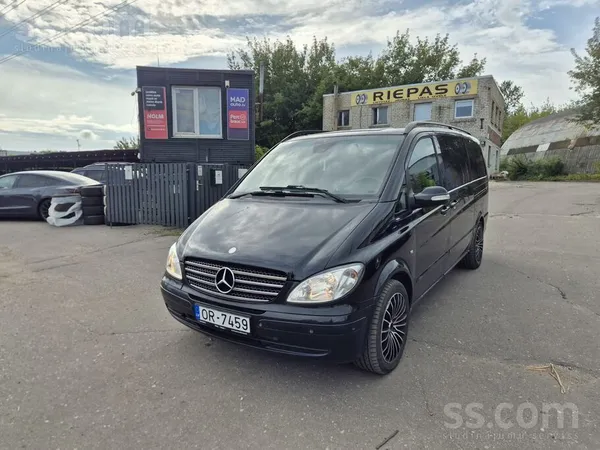 Mercedes Mercedes Benz Viano Garā Bāze 7 Vietas 3.0l dīzeli