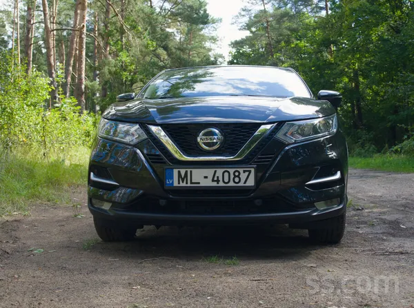 Nissan Nissan Qashqai, 1.3 benzīns, 110 kw, automāts. Nob