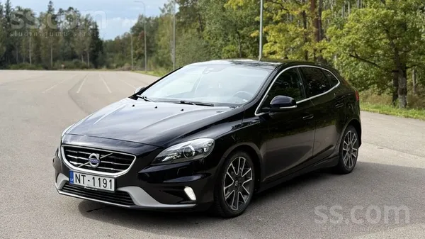 Volvo V40 - 1