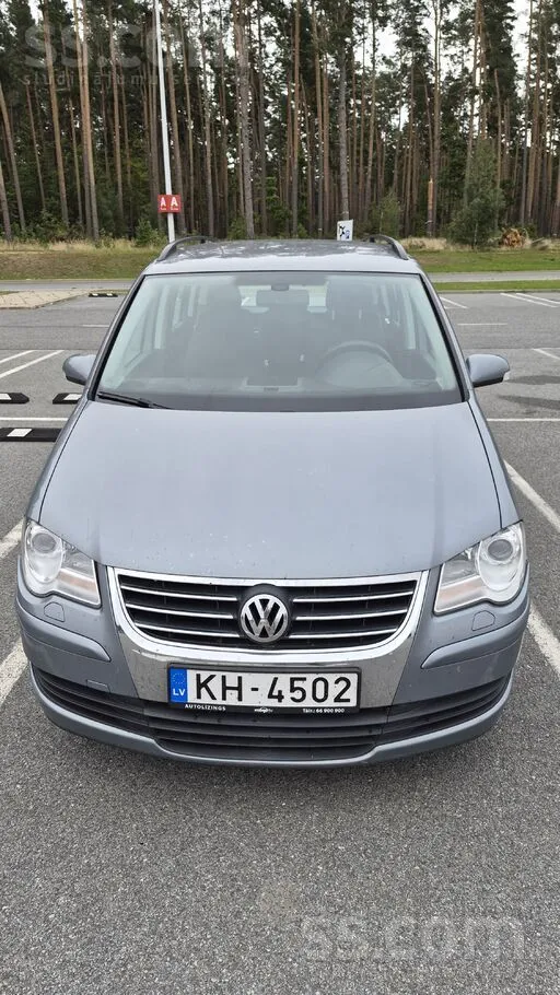 Volkswagen Auto darba kārtībā, ikdienā lietots un uzturēts.