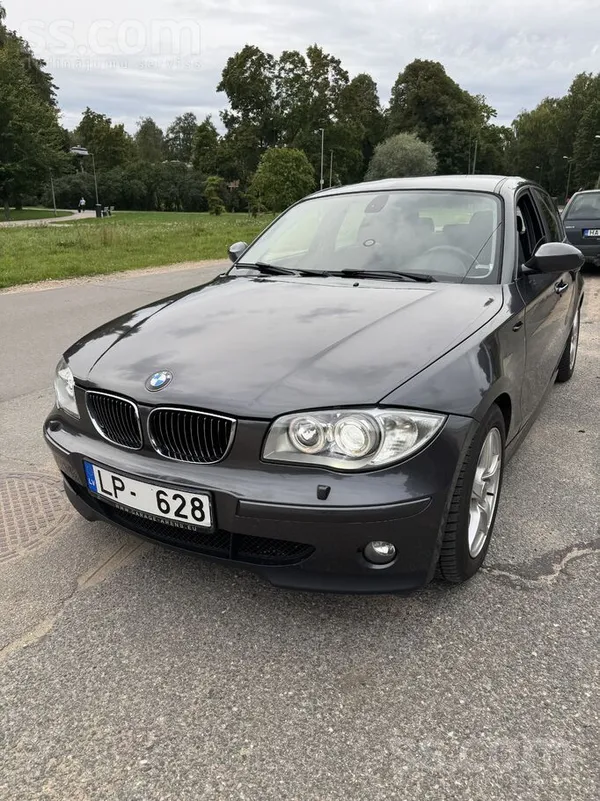 BMW 118 - 1
