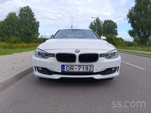 BMW 320 - 1