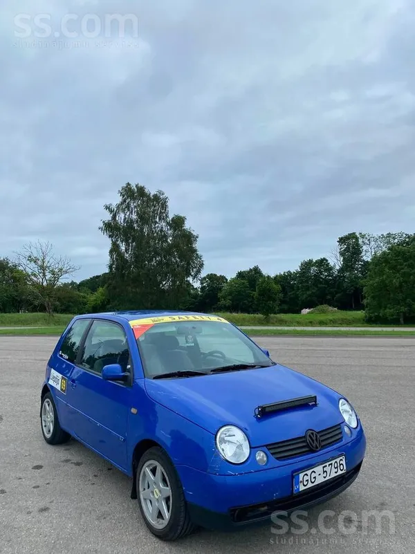 Pārdod ekonomisku auto, nopietnam pircējam cena runājama. Zvanīt uz otro nor