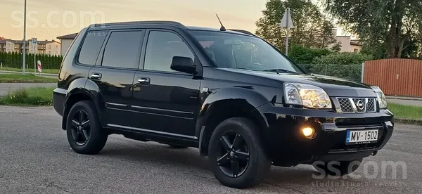 Продаю автомобиль Nissan X Trail. В отличном состоянии, двигатель работает о