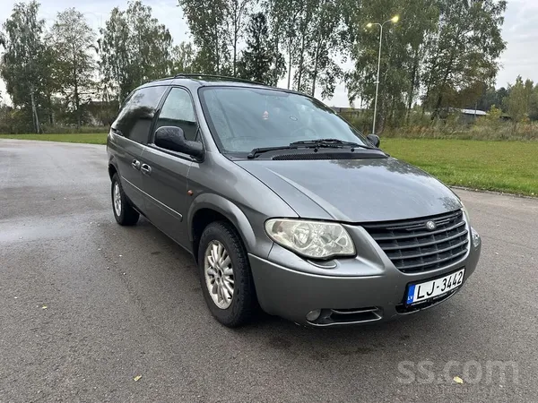 Tirgojas vojager 2, 5 dizels 
Tiko izieta tehniskà skate , labas ziemas rie