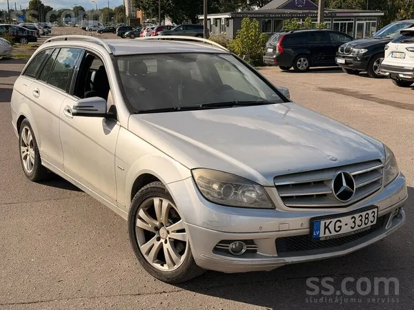 Mercedes C200 - 1