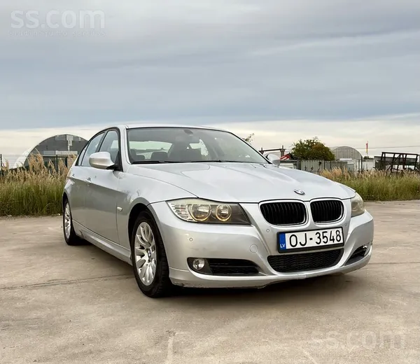 BMW Pārdodu BMW E90, 2009. gada, 2.0 ar 105kw un manuā