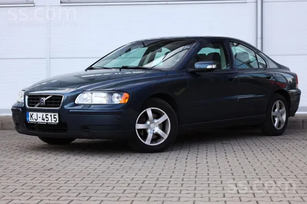 Volvo S60 - 1