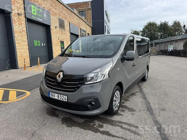 Renault Pārdodu Renault Trafic pasažieru, deviņas vietas, 