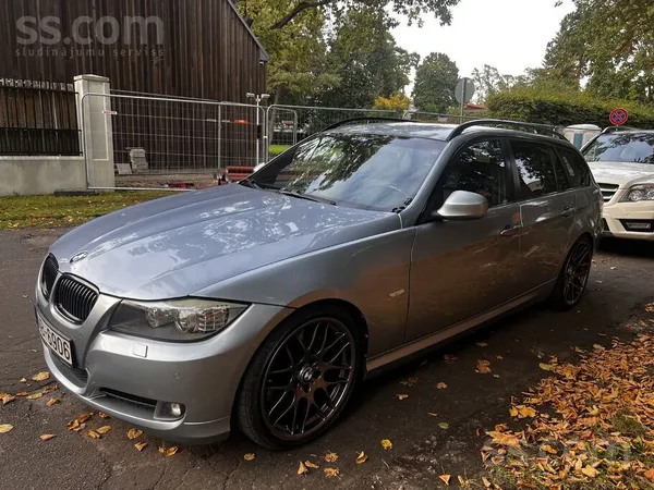 BMW Pārdodu BMW 330 180kw 245zs.