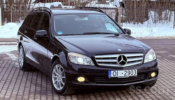 Mercedes Vācu auto. Mercedes-Benz / Elegance komplektācijā