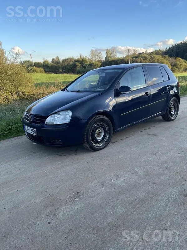 Pārdodu labu Golf 5 1.9tdi, ar tikko izzietu apskati, motors un kārba strādā