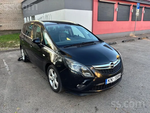 Opel Zafira - 1
