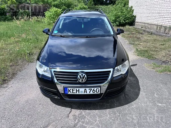 Volkswagen Passat (B6) - 1