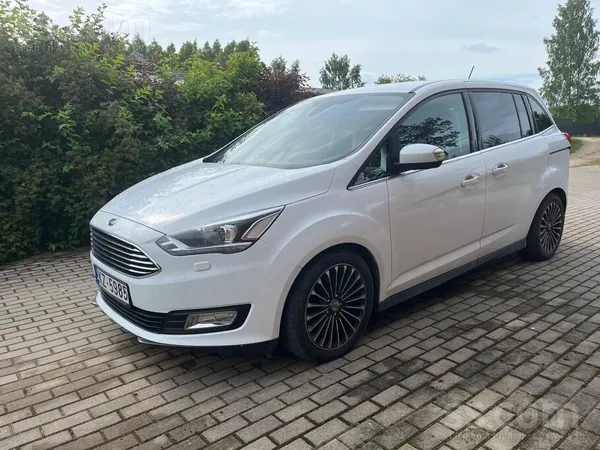 Ford Ford Grand C-Max 2017.gada izlaiduma. Plašs un ērt