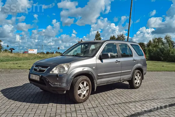 Honda Rudens nāk klusu un neatlaidīgi. Rīti kļūst dzestr