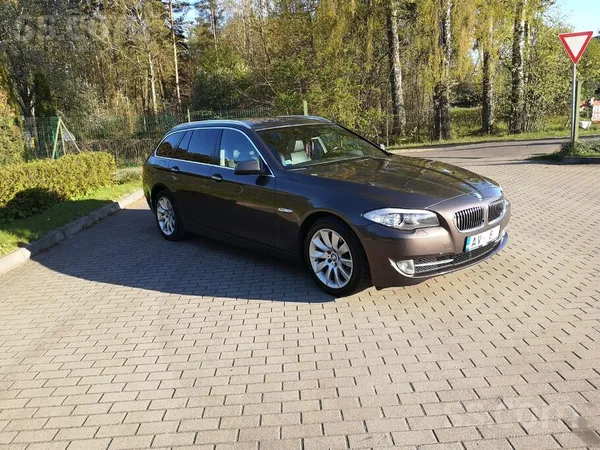 BMW 525D F11 2.0D 218Zs Ekaloģijas viss savās vietās. Šim gadam var neuztrau