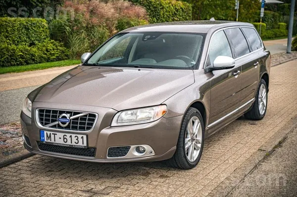 Volvo Pārdod Volvo V70 2.0 dīzelis, 120 kw, manuālā Ātru
