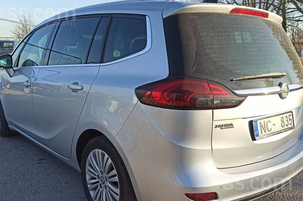 Pārdodu Opel Zafira Tourer, 2016. gads, 1.6 Cdti dīzelis. 

Praktisks un i