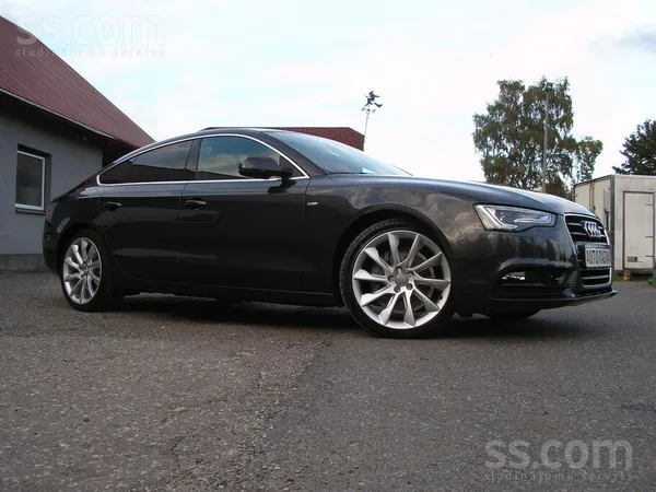 Audi A5 - 1