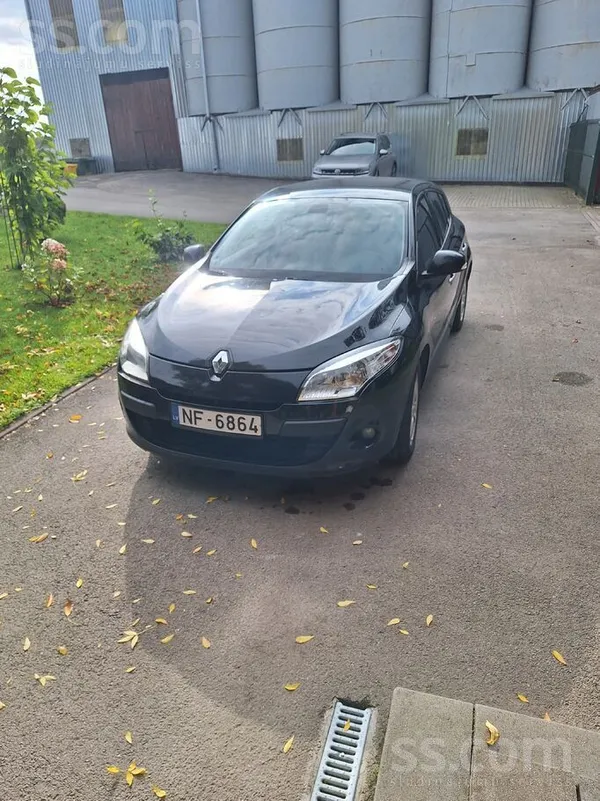 Renault Megane - 1