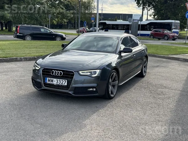 Audi A5 - 1