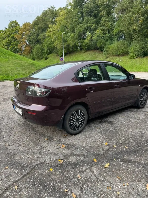 Mazda Mazda3 - 1