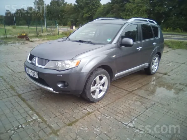 Mitsubishi Jauna Ta, Veikta apkope, mainītas bremzes, kluči, 
