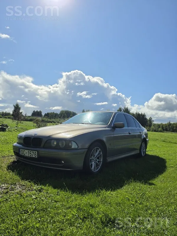 BMW Pārdodu BMW E39 ar slimības lapu. Salons diezgan l