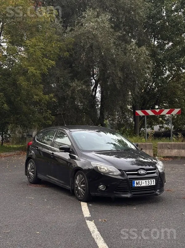 Ford Focus - 1