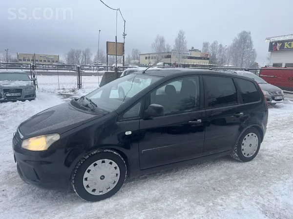 Ford Auto ļoti laba tehniska un vizuala kartiba .